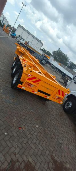 Flatbed Trailers, Skeletal Trailers and Tipping Trailers